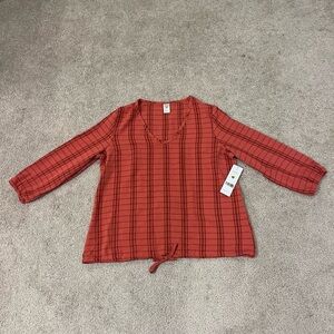 Just Be 3/4 Sleeve Air Flow V-neck Top